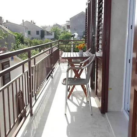 Paloc - One-bedroom With Balcony Zeleni Bol